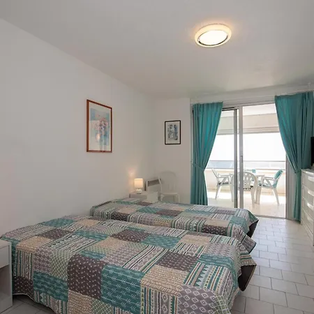 Apartmán Cosy Au Lavandou Avec Acces Et Parking Prive - Fr-1-803-67 Le Lavandou