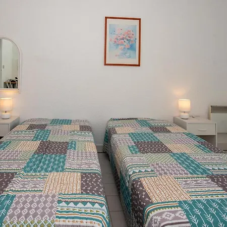 Cosy Au Lavandou Avec Acces Et Parking Prive - Fr-1-803-67 Le Lavandou